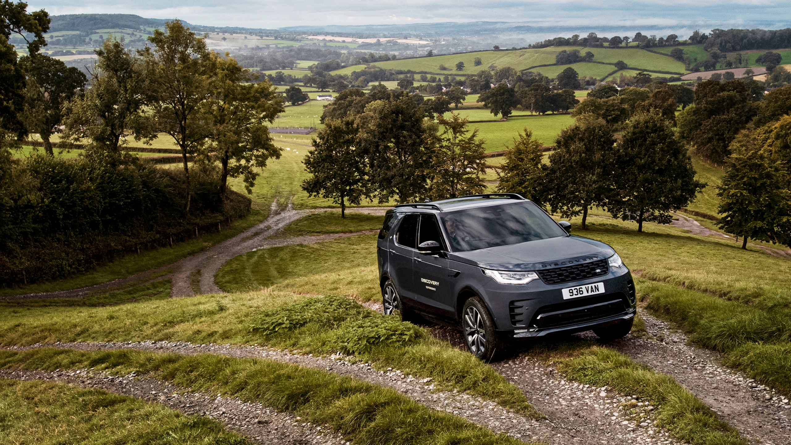 DISCOVERY SIX HOUR EXPERIENCE